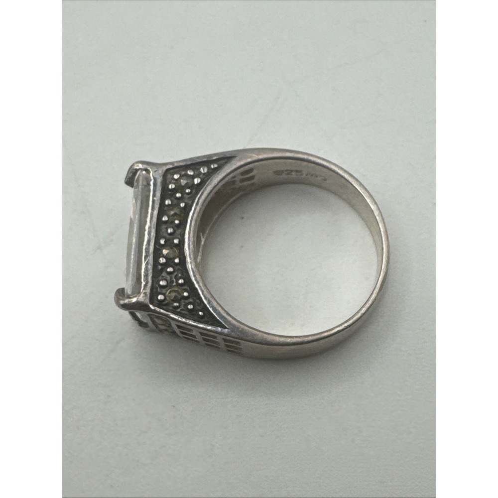Vintage Handsome 925 Sterling Silver Cubic Zirconia & Marcasite Ring Size 6.75 - Picture 3 of 5